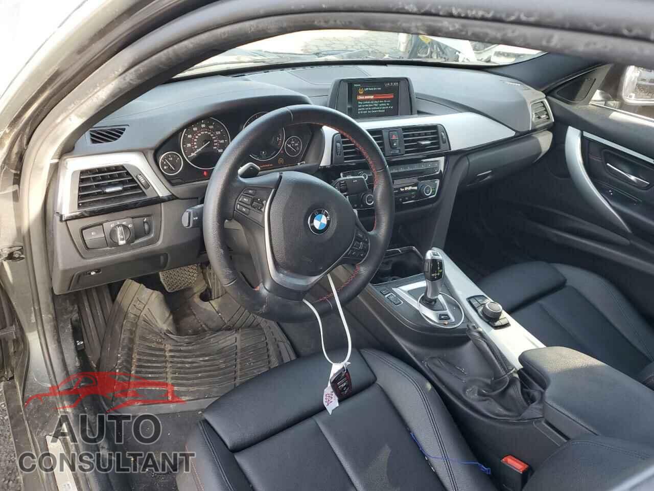 BMW 3 SERIES 2018 - WBA8E1C58JA756458
