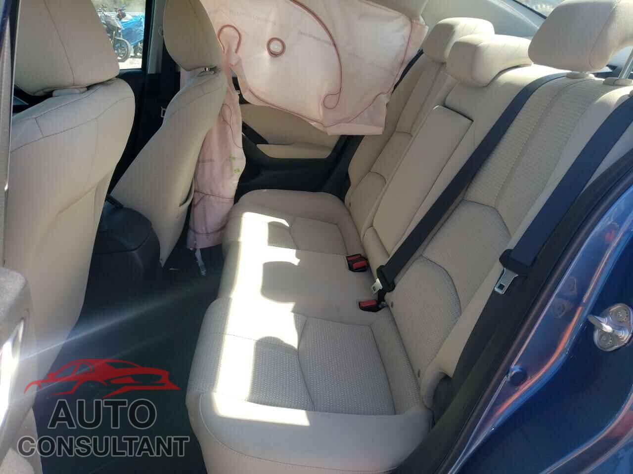 MAZDA 3 2017 - 3MZBN1U79HM123552