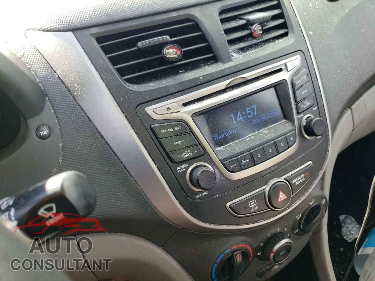 HYUNDAI ACCENT 2016 - KMHCT4AE2GU092183