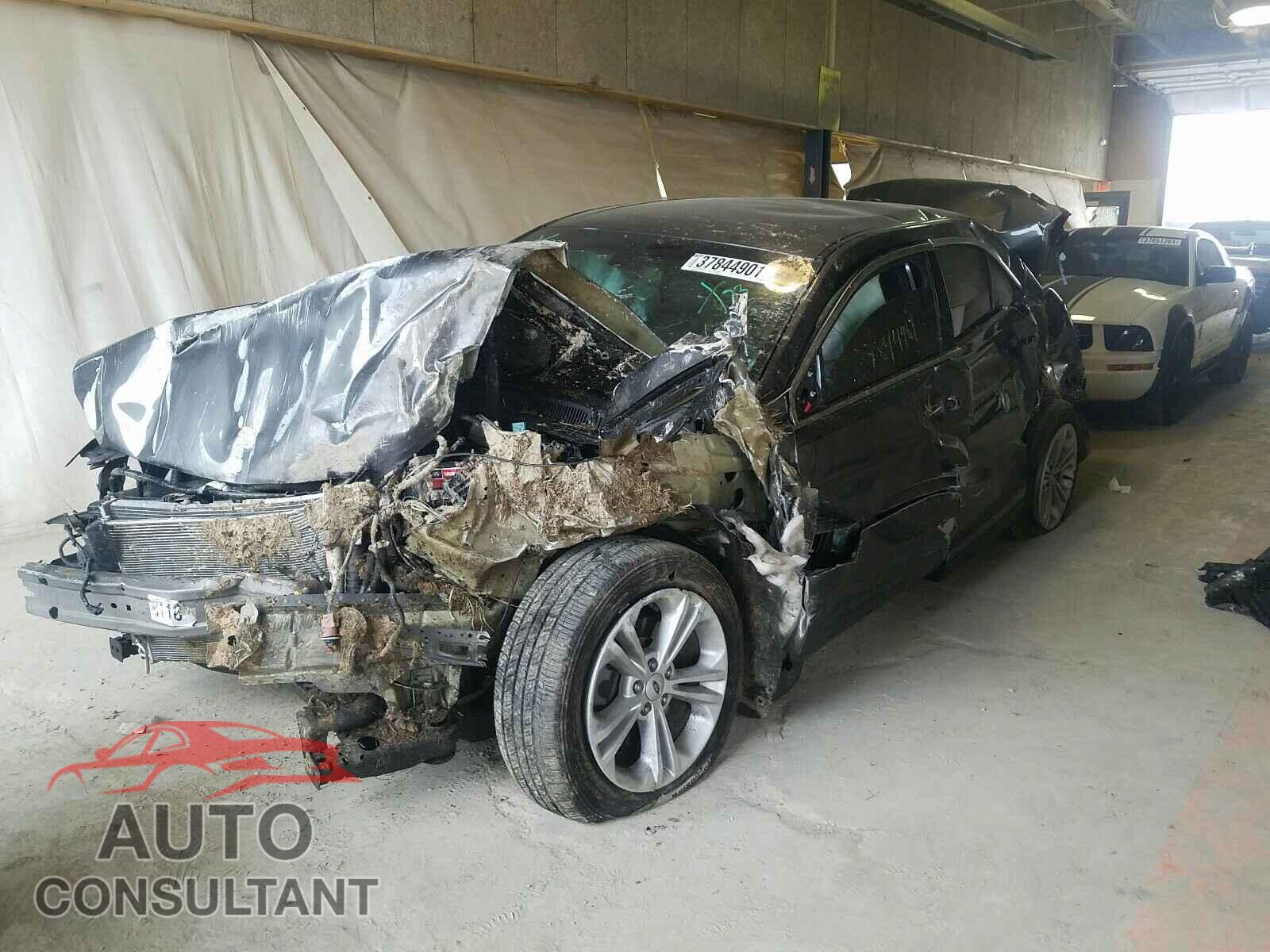 FORD TAURUS 2017 - 1FAHP2E88HG118878