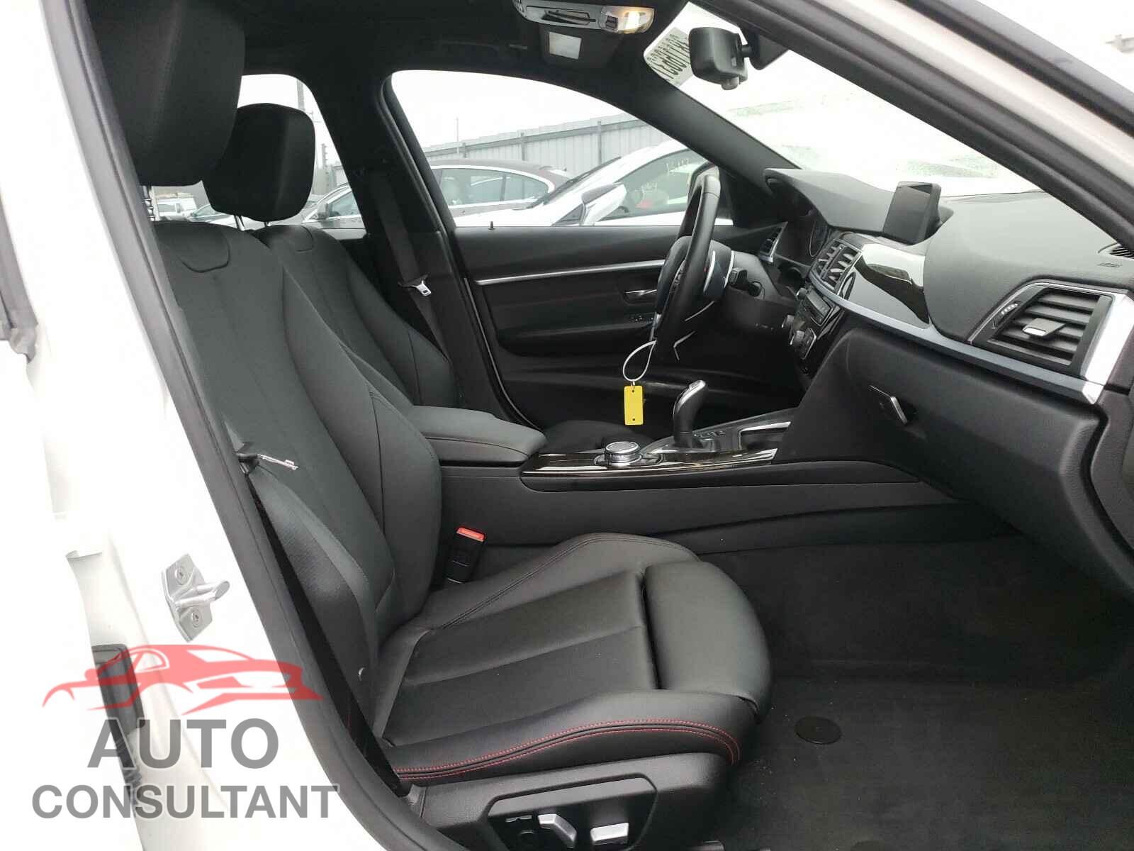 BMW 3 SERIES 2016 - WBA8E9G52GNU27703