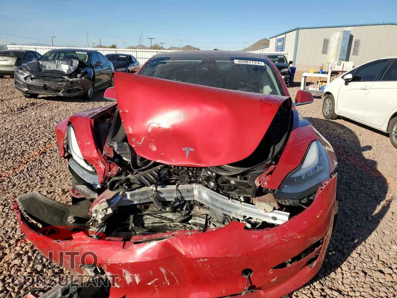 TESLA MODEL 3 2018 - 5YJ3E1EAXJF102897