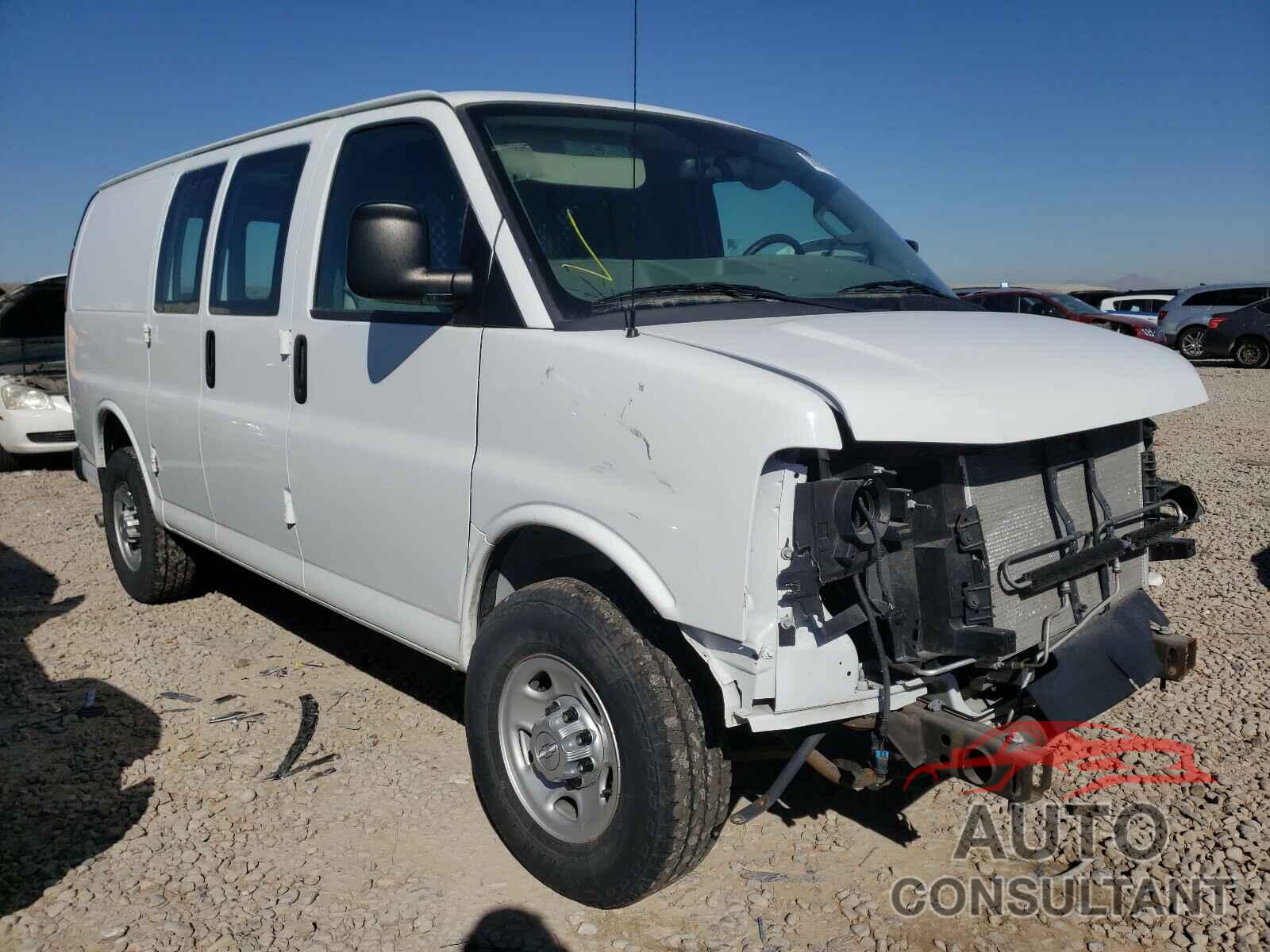 CHEVROLET EXPRESS 2016 - 1GCWGAFF8G1239162