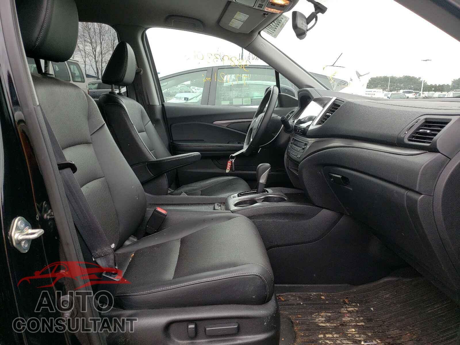 HONDA RIDGELINE 2017 - 5FPYK3F69HB037496
