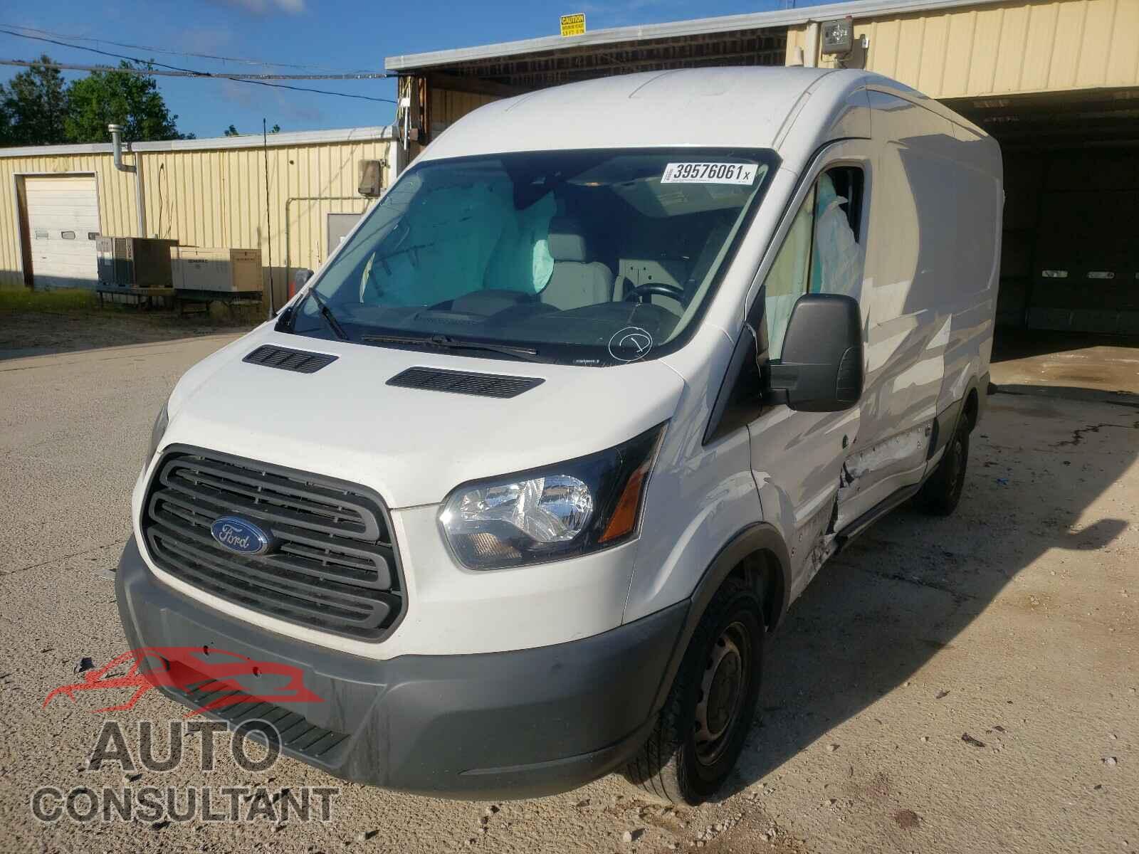 FORD TRANSIT CO 2018 - 1FTYR2CM3JKA34538