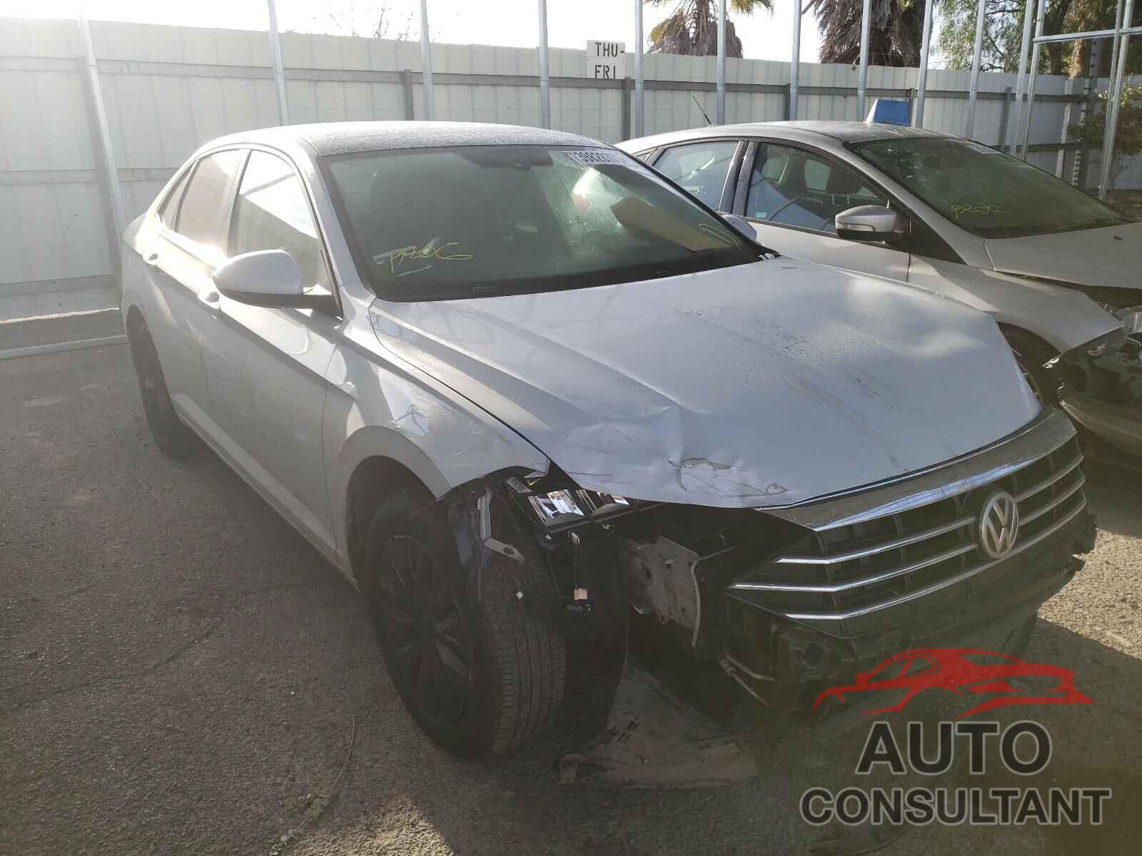 VOLKSWAGEN JETTA 2019 - 3VWC57BU0KM048506