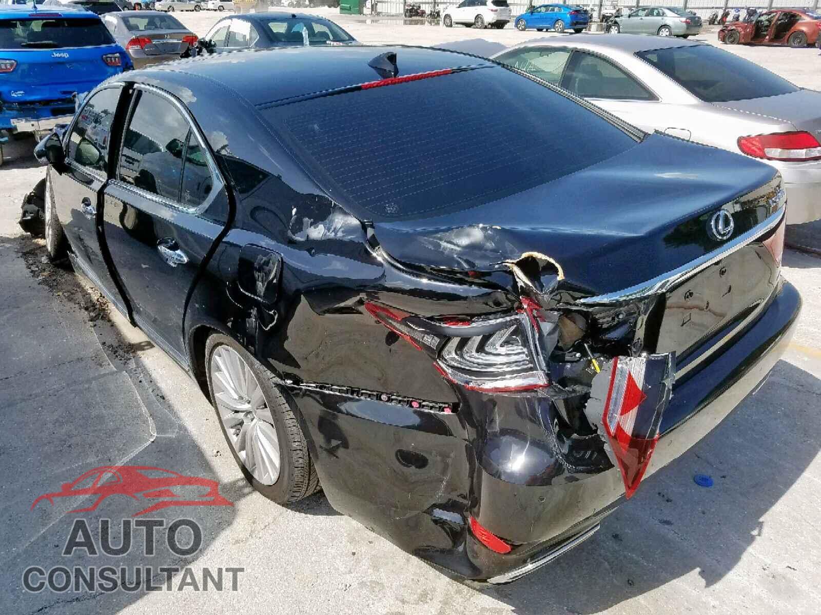LEXUS LS460 2017 - JTHCL5EF3H5028113