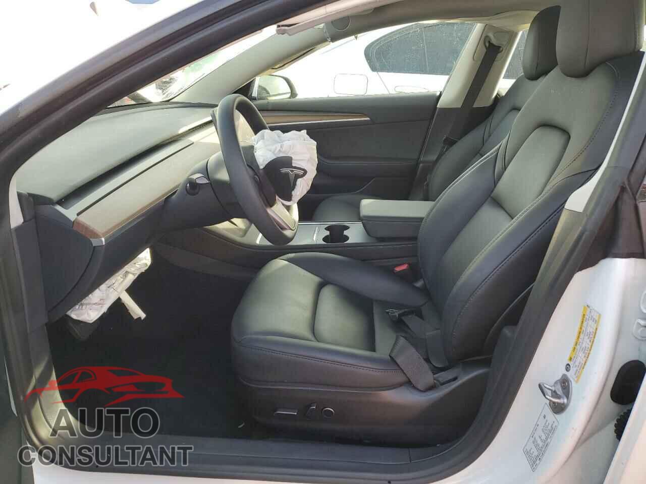TESLA MODEL 3 2023 - 5YJ3E1EA1PF400831