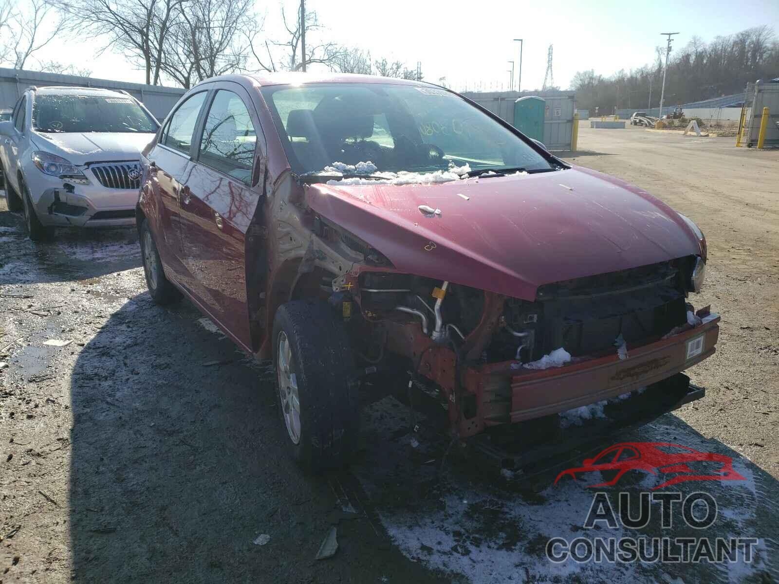 CHEVROLET SONIC 2015 - 1FBAX2Y84LKA26328