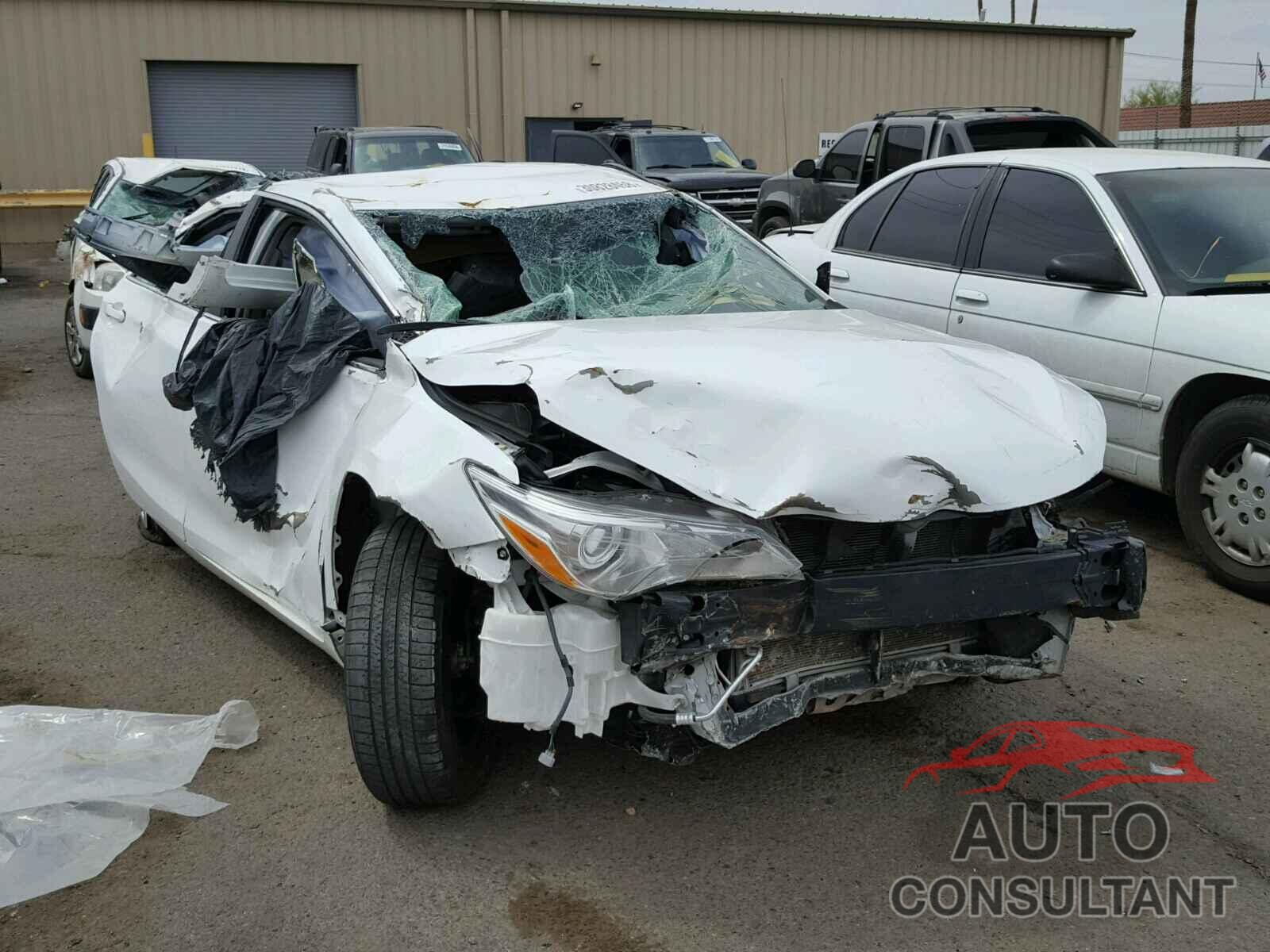 TOYOTA CAMRY 2016 - 4T4BF1FKXGR559887