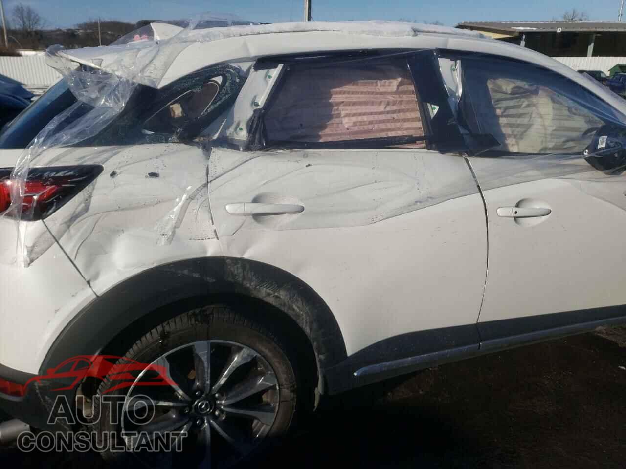 MAZDA CX-3 2019 - JM1DKFD7XK0441613