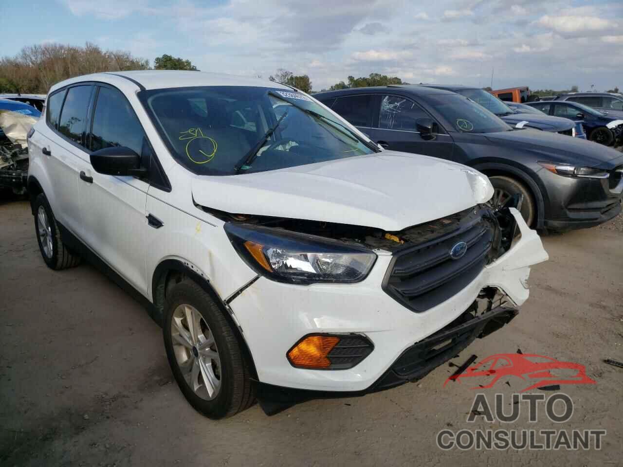 FORD ESCAPE 2018 - 1FMCU0F73JUB55444