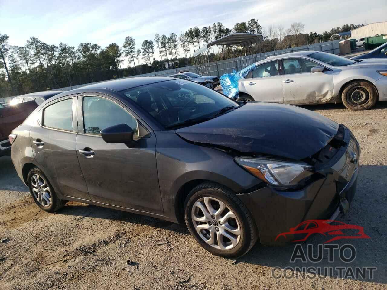 TOYOTA YARIS 2017 - 3MYDLBYV9HY148199