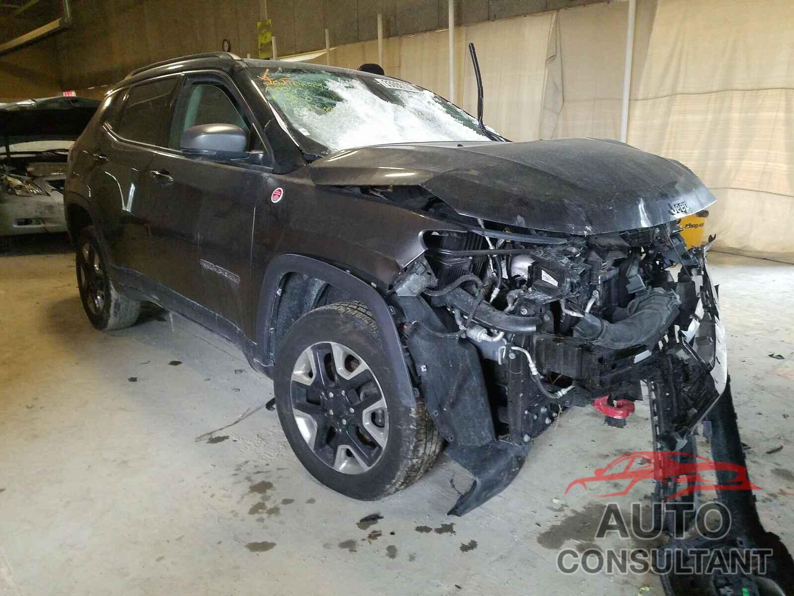 JEEP COMPASS 2018 - 3C4NJDDB5JT192400