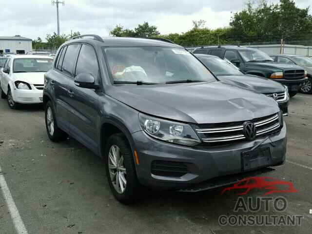 VOLKSWAGEN TIGUAN 2015 - WVGAV7AX2FW594621