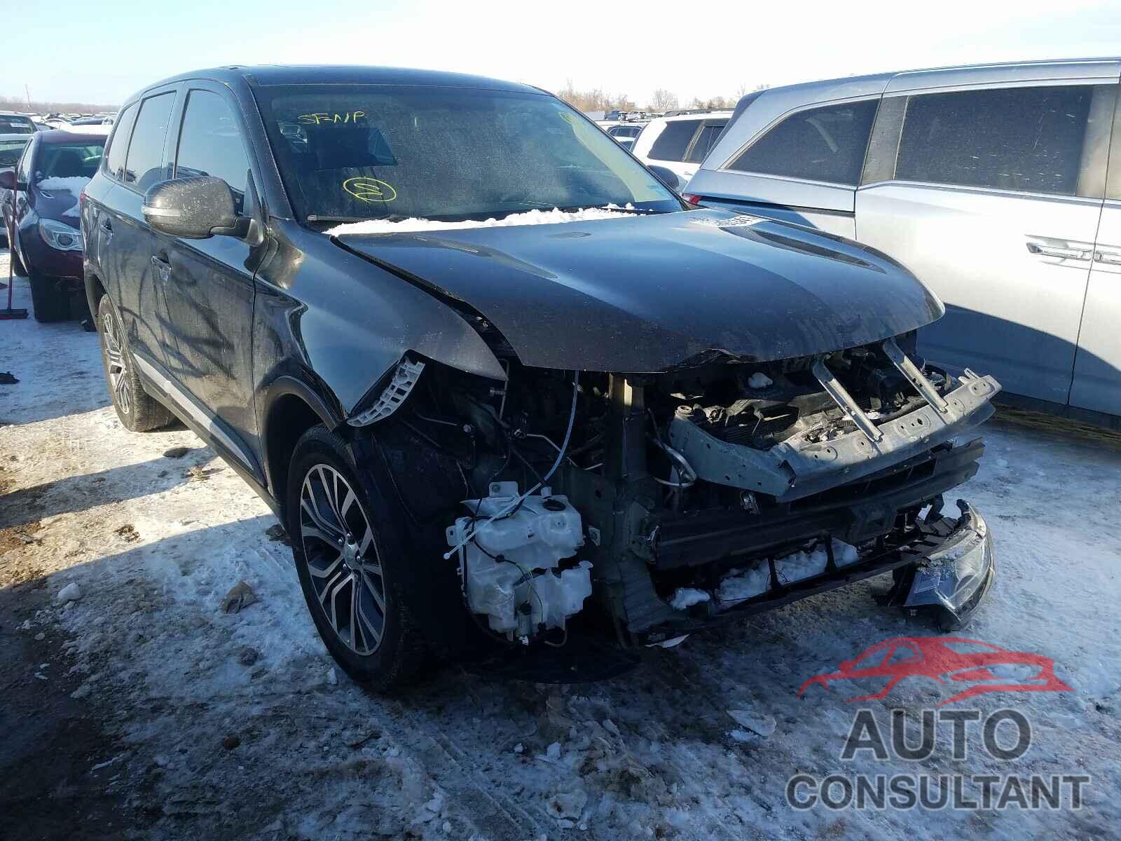 MITSUBISHI OUTLANDER 2018 - JA4AZ3A35JZ012978