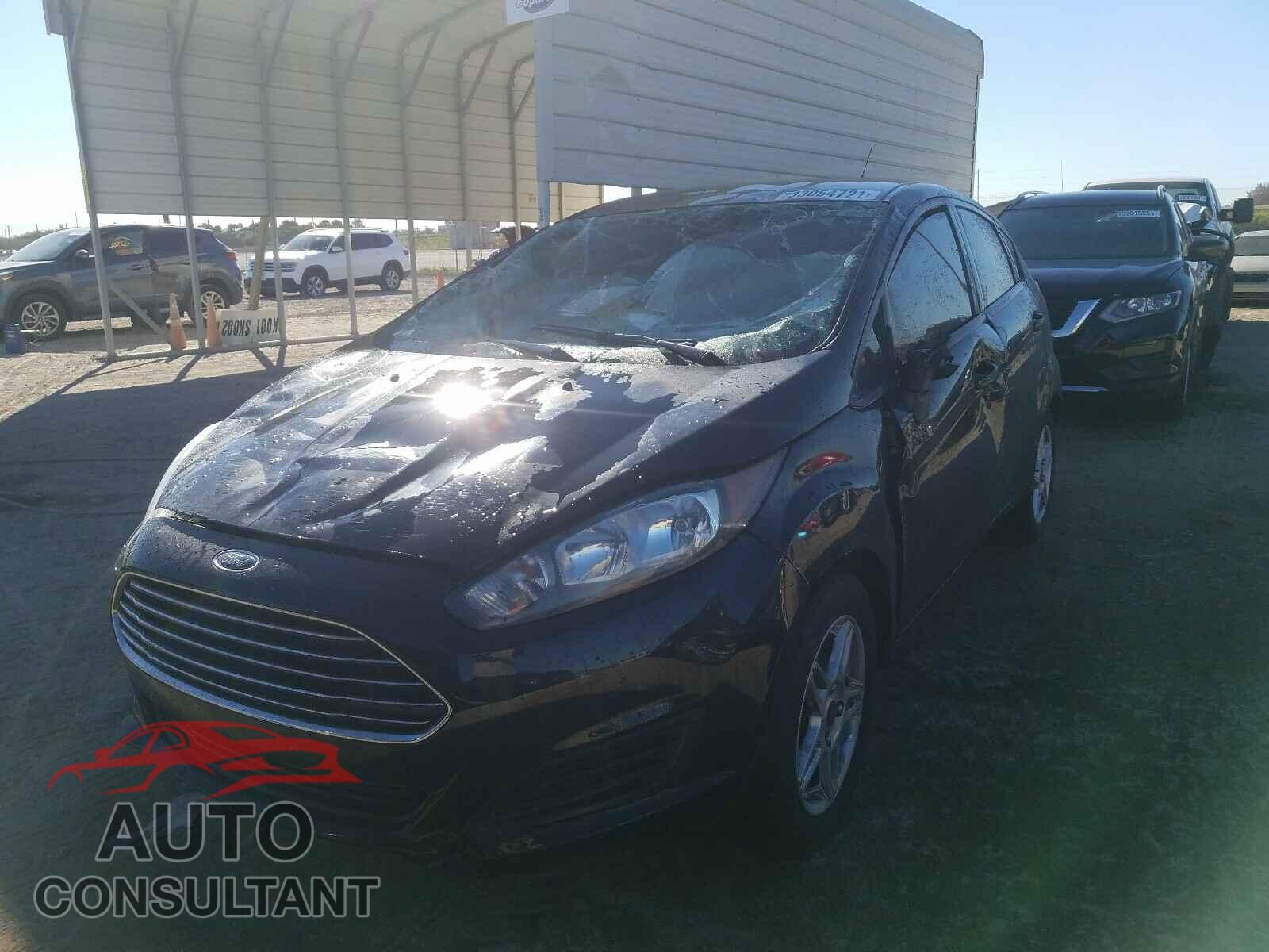 FORD FIESTA 2017 - 3FADP4EJ8HM129494