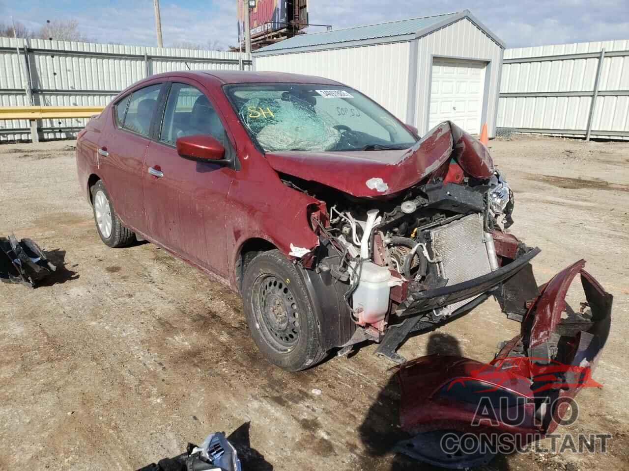 NISSAN VERSA 2018 - 3N1CN7AP8JK404275
