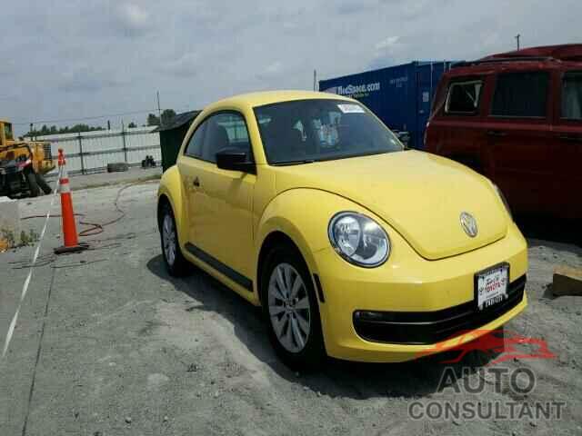 VOLKSWAGEN BEETLE 2015 - 3VWF17AT8FM648911