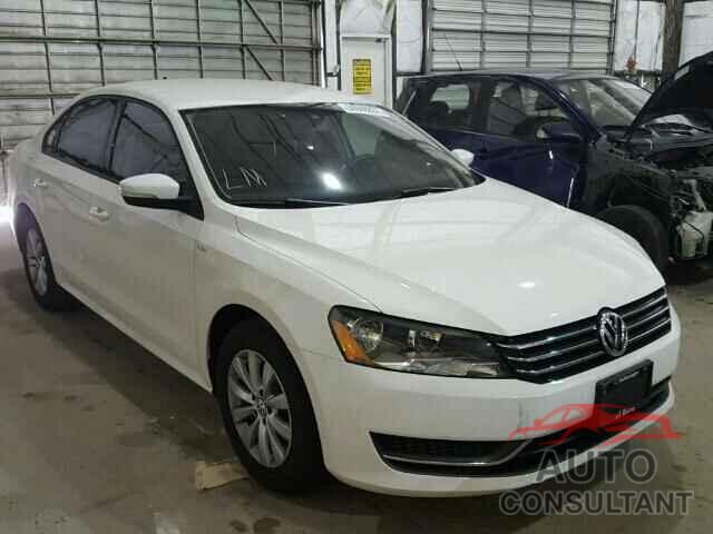 VOLKSWAGEN PASSAT 2015 - 1VWAT7A32FC047158