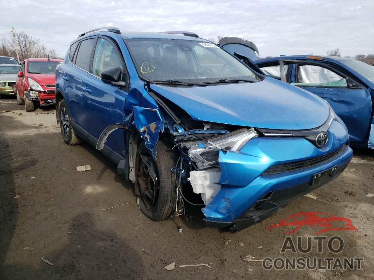 TOYOTA RAV4 2017 - JTMBFREV0HD205158
