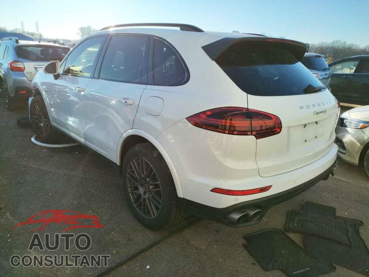 PORSCHE CAYENNE 2017 - WP1AE2A27HLA75742