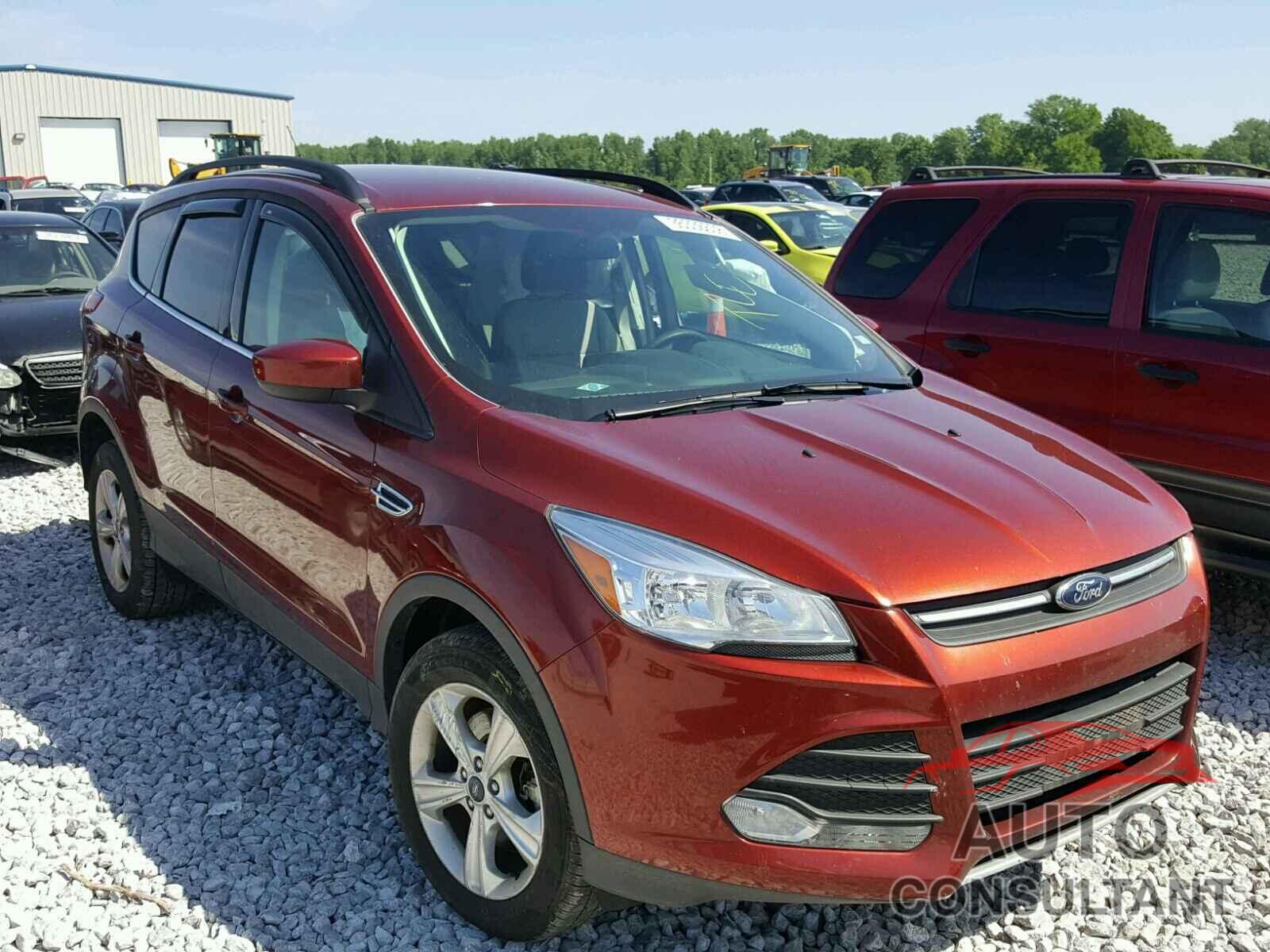 FORD ESCAPE 2015 - 1FMCU9G91FUB05962