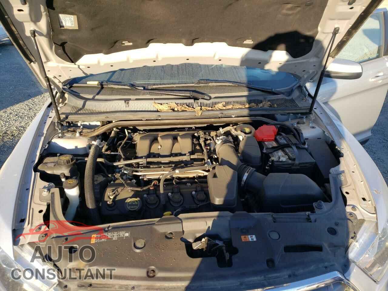 FORD TAURUS 2016 - 1FAHP2E80GG129338