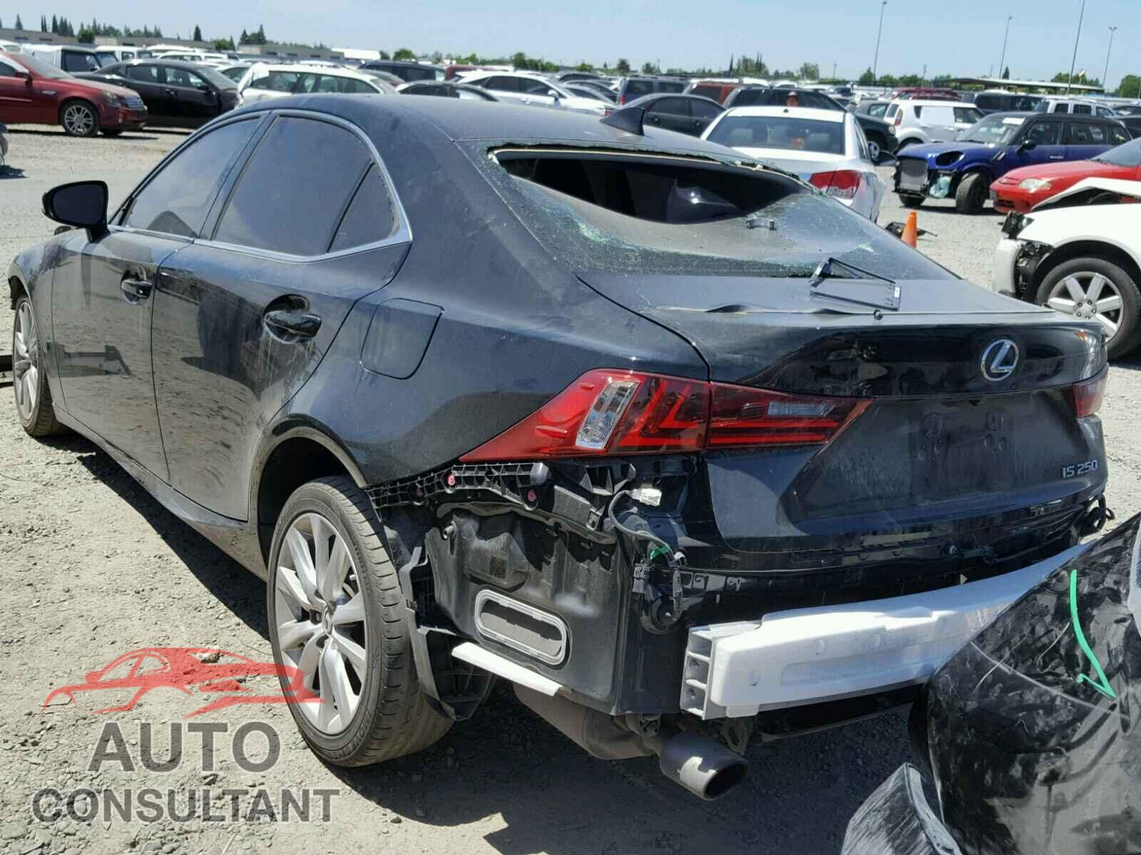 LEXUS IS250 2015 - JTHBF1D25F5080365