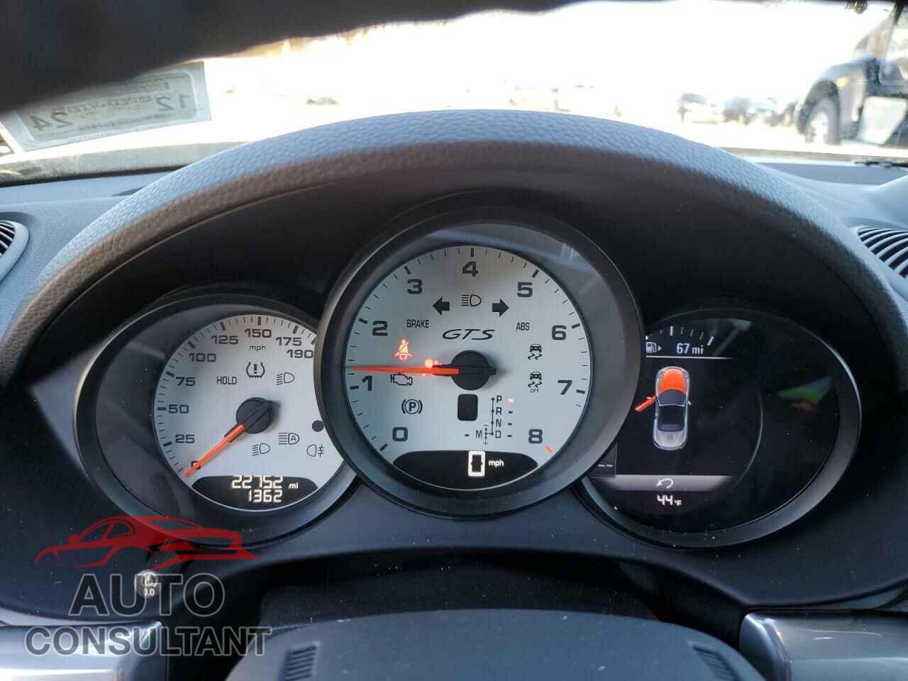 PORSCHE BOXSTER 2018 - WP0CB2A82JS229275