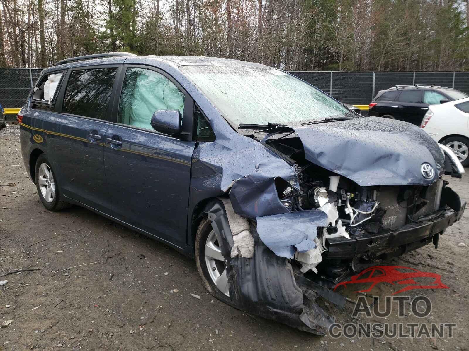 TOYOTA SIENNA 2017 - 5TDKZ3DC6HS855914