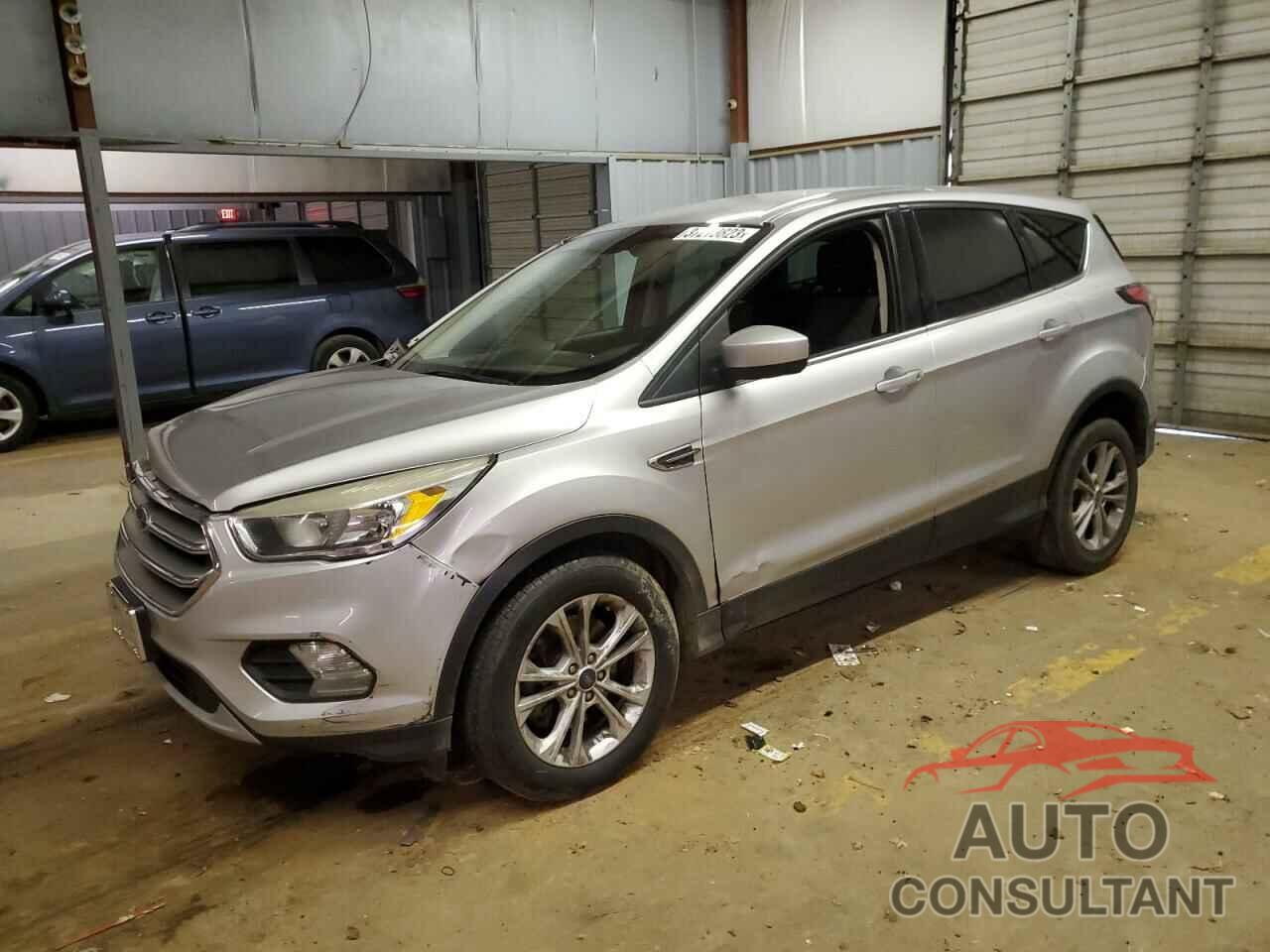 FORD ESCAPE 2017 - 1FMCU9G9XHUA29015