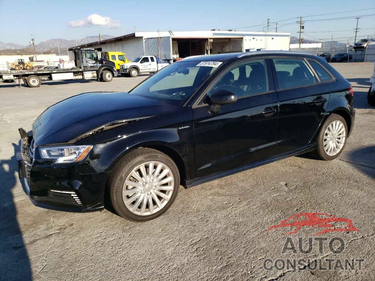 AUDI A3 2018 - WAUUPBFF0JA092806