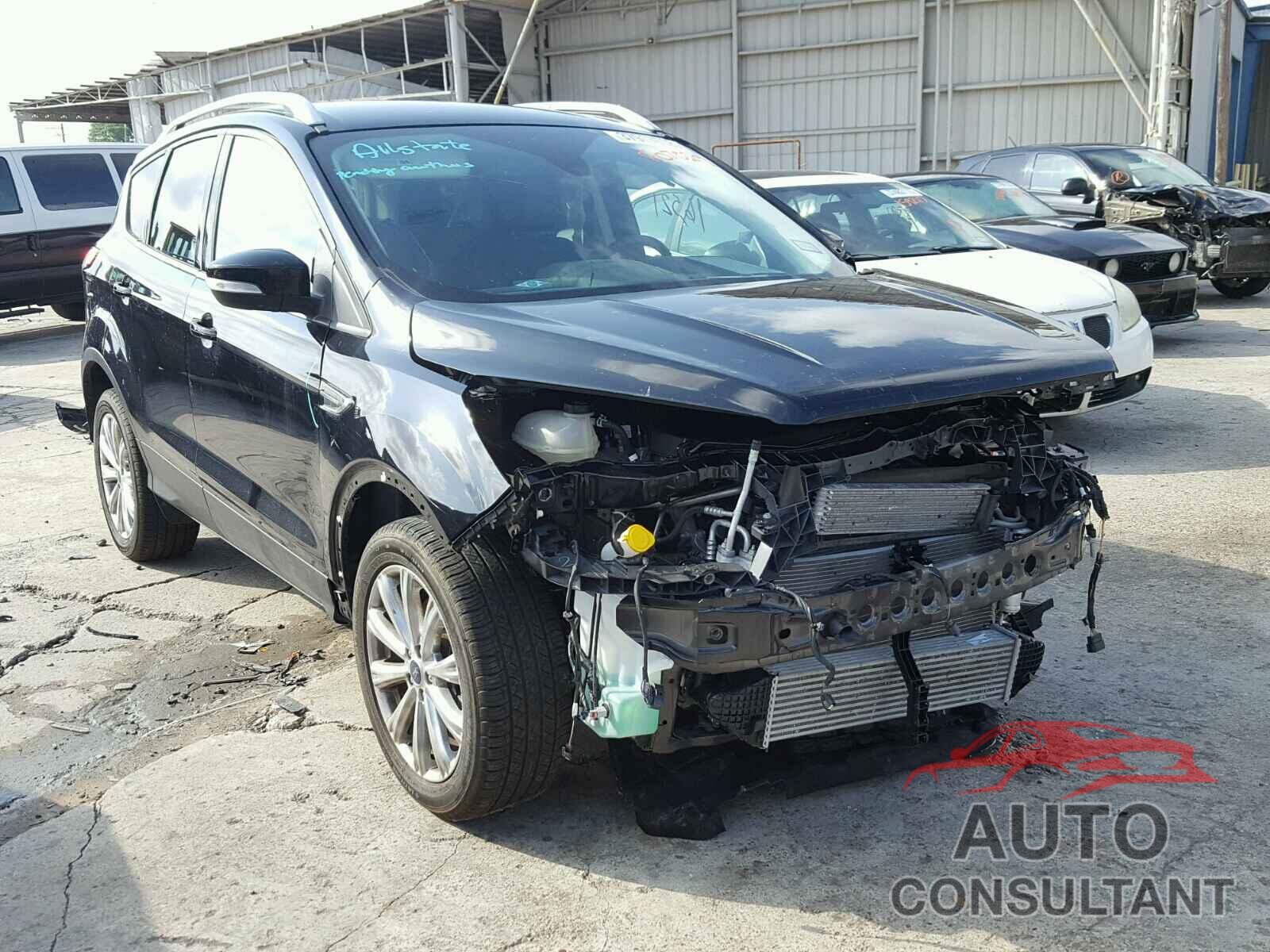 FORD ESCAPE 2017 - 1FMCU0J96HUF07029