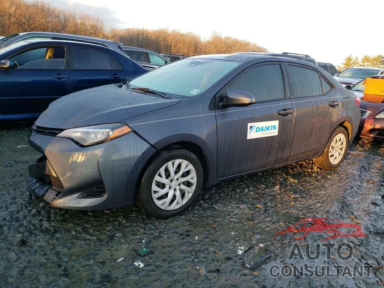TOYOTA COROLLA 2018 - 5YFBURHE0JP775049