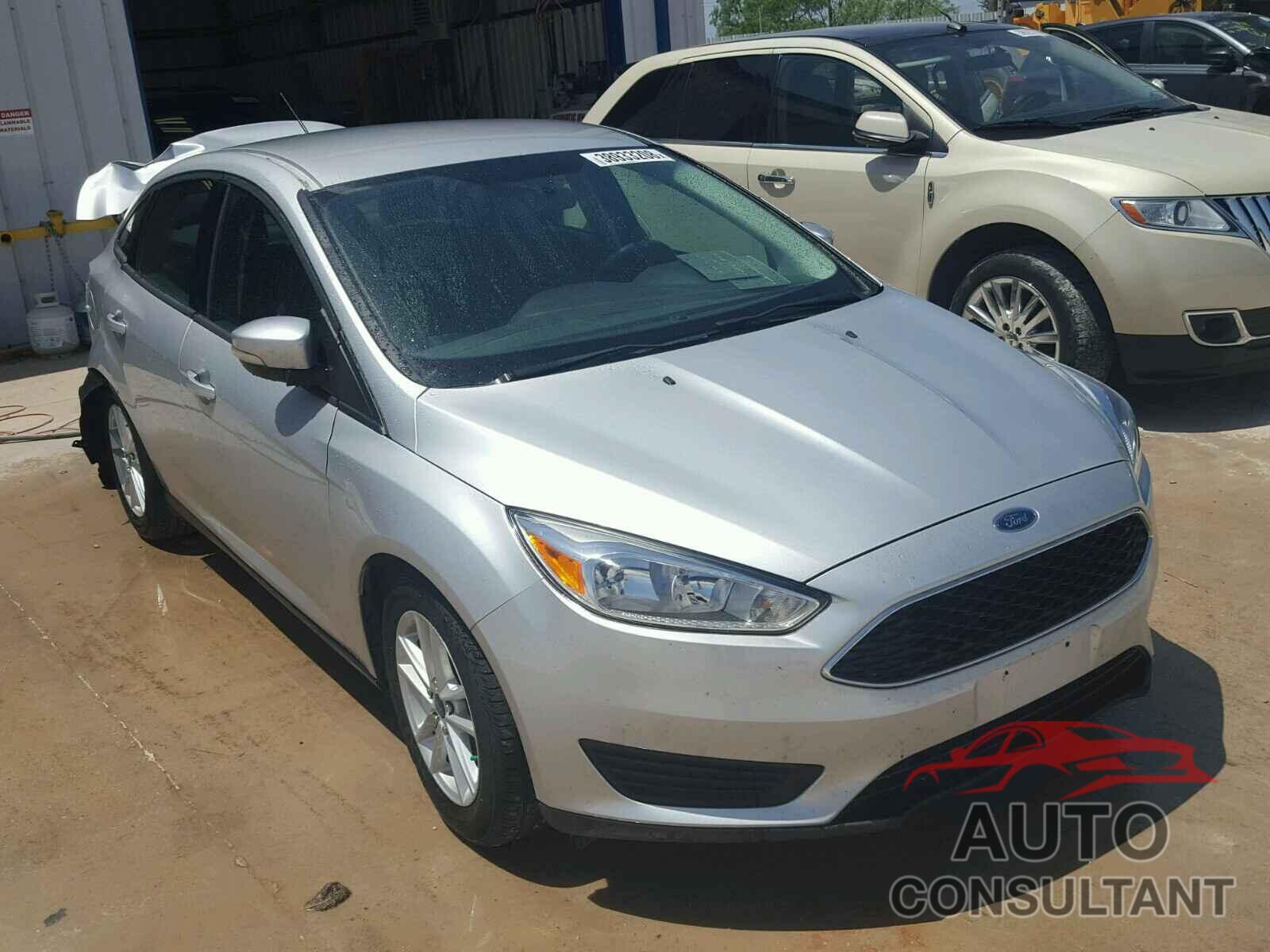 FORD FOCUS 2015 - 1FADP3F2XFL210903