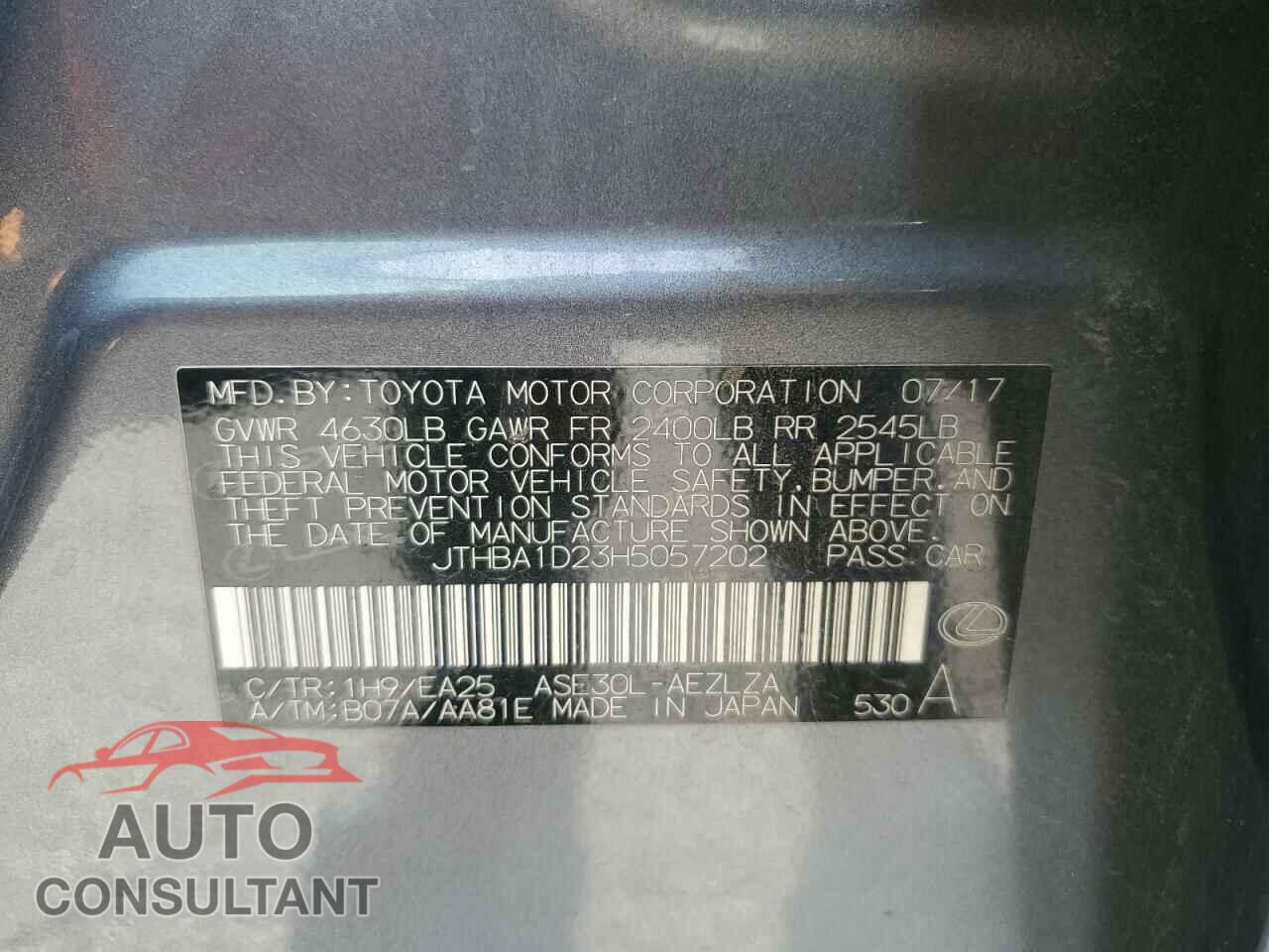 LEXUS IS 2017 - JTHBA1D23H5057202