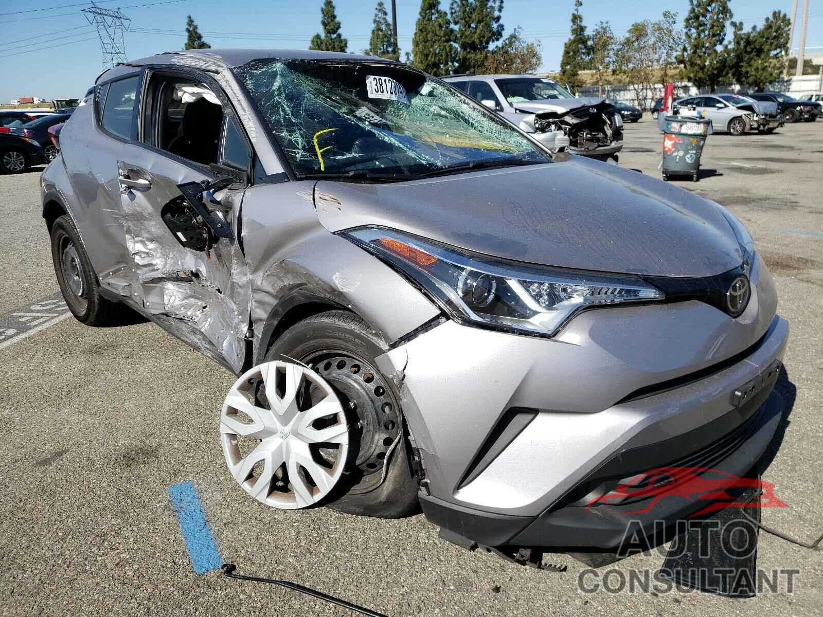 TOYOTA C-HR 2019 - JTNKHMBX1K1061837