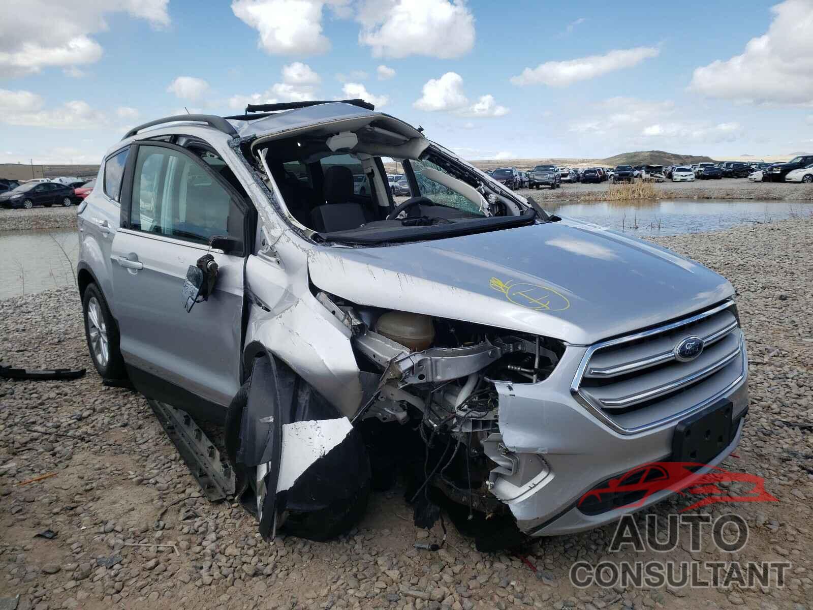 FORD ESCAPE 2018 - 1FMCU9GD7JUA31962