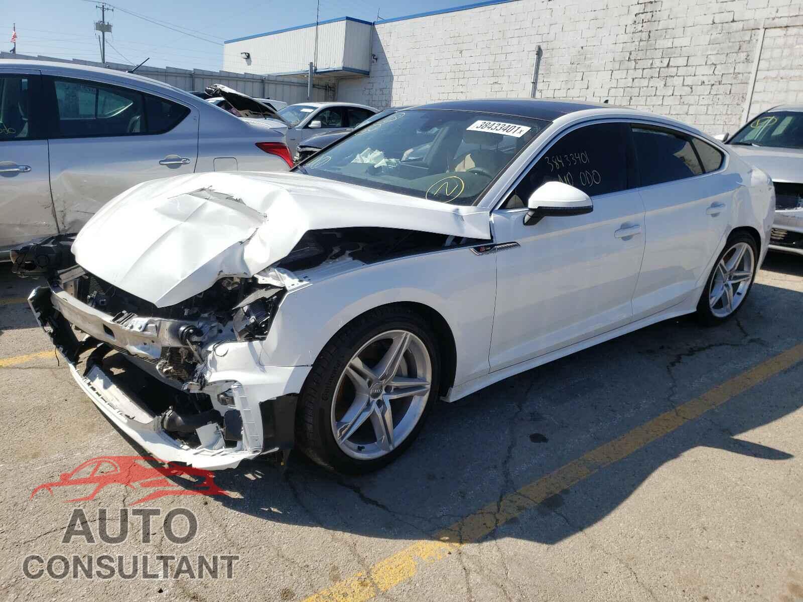 AUDI A5 2021 - WAUDACF54MA016010