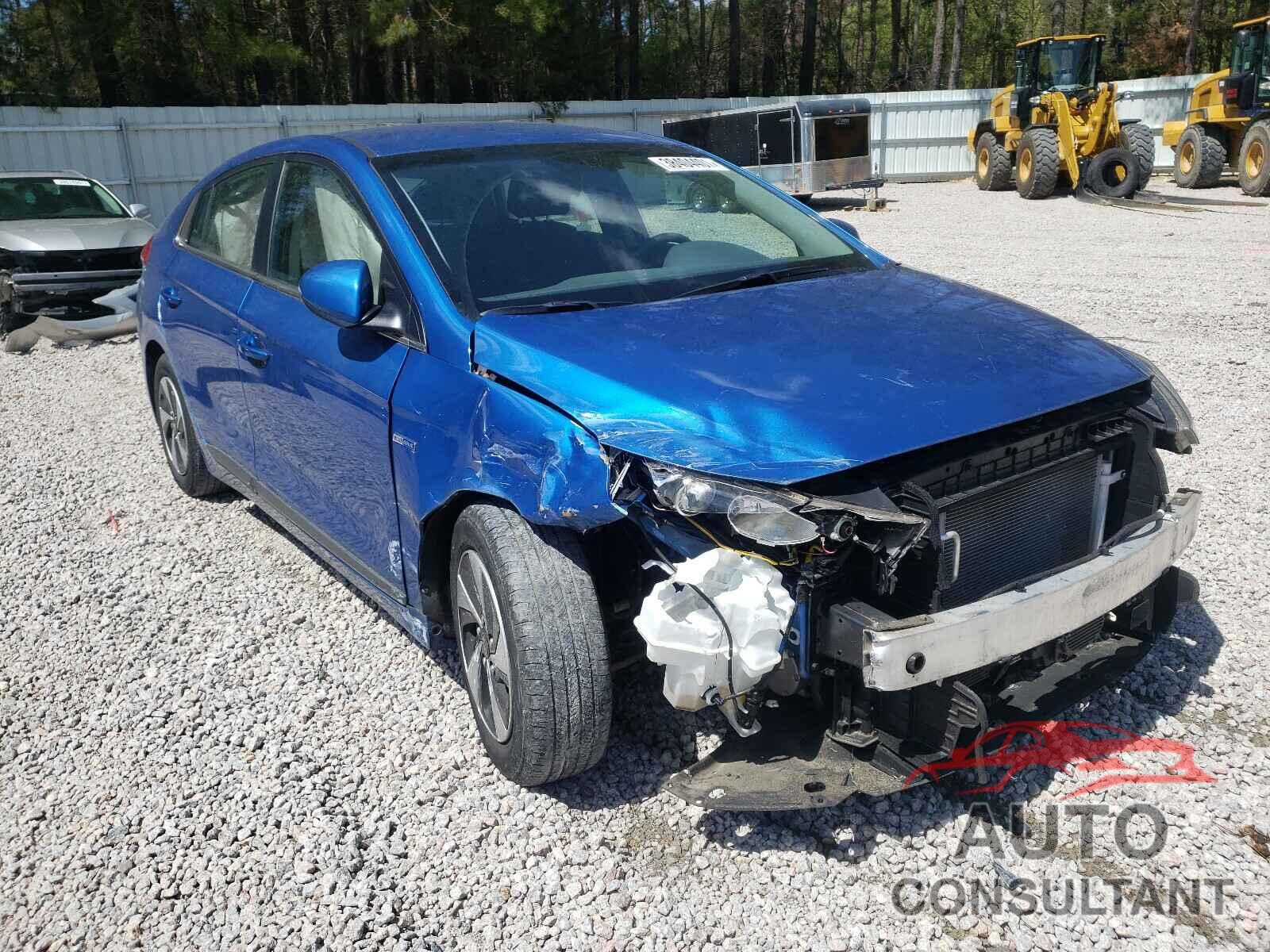 HYUNDAI IONIQ 2017 - KMHC75LC2HU028636