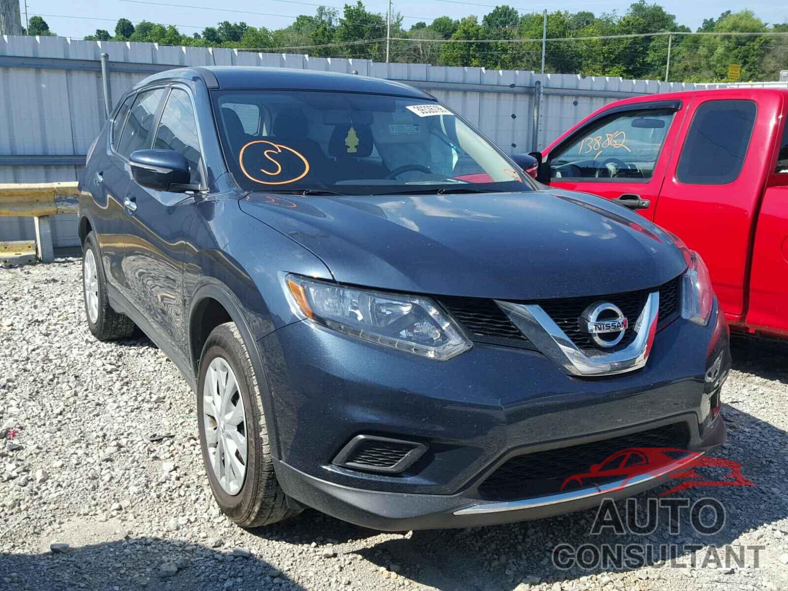 NISSAN ROGUE S 2015 - KNMAT2MT4FP583586