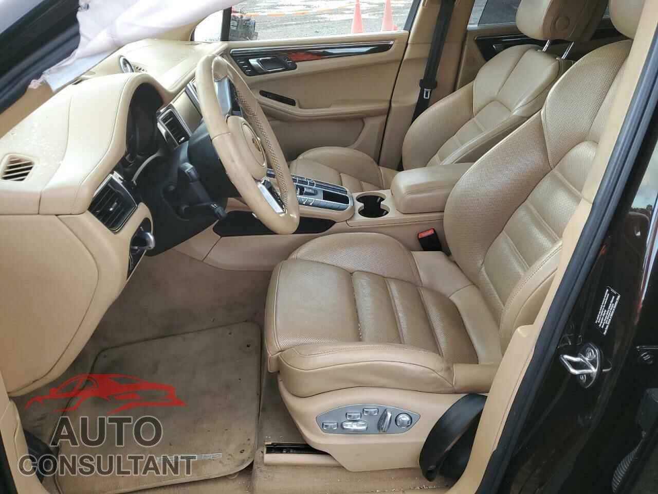 PORSCHE MACAN 2016 - WP1AB2A54GLB48339