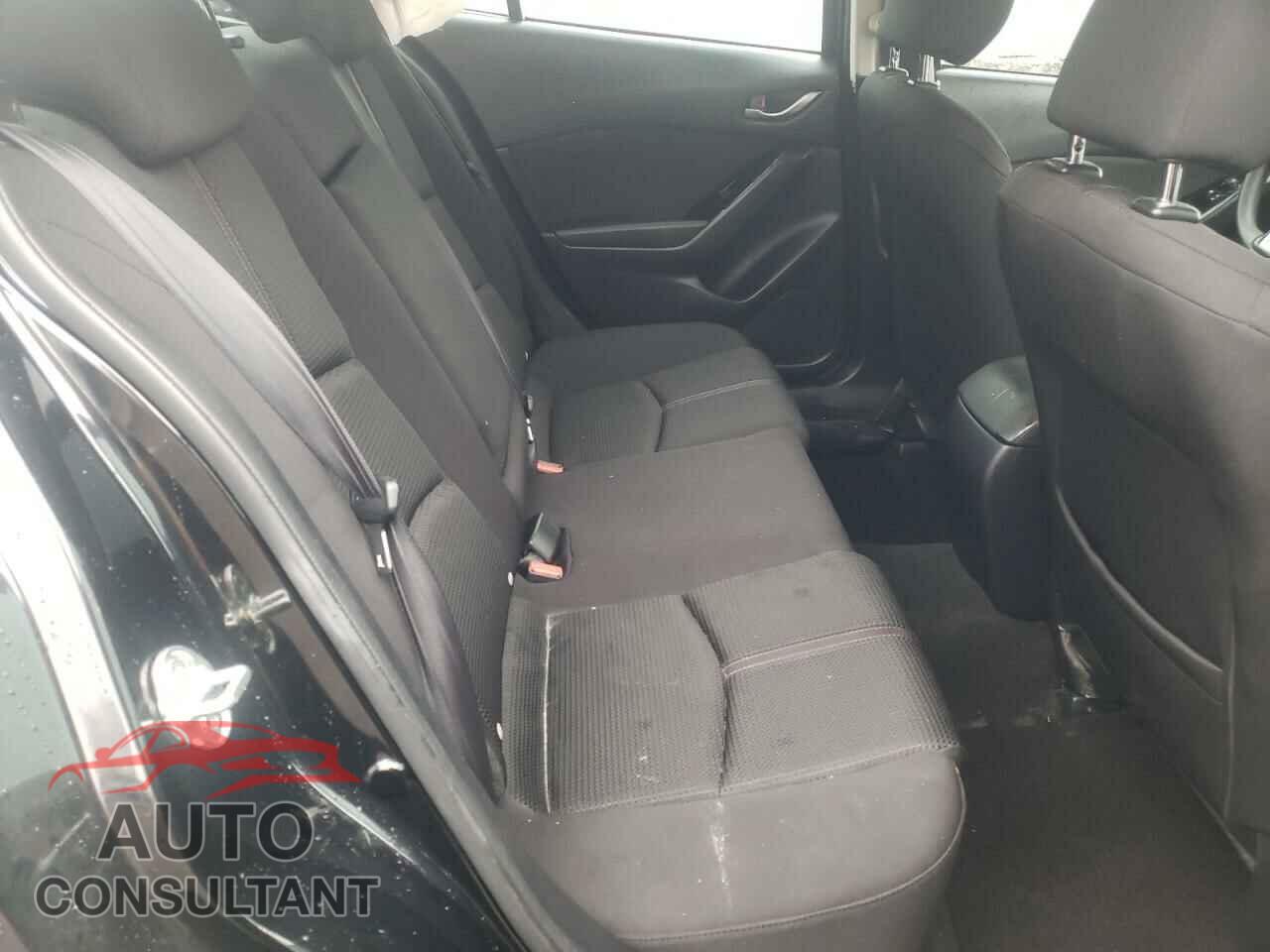 MAZDA 3 2017 - 3MZBN1U70HM132169