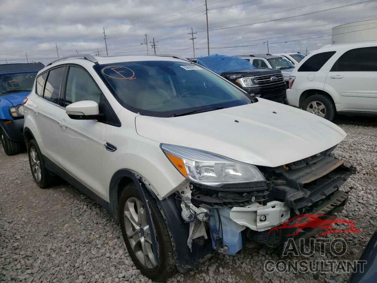 FORD ESCAPE 2016 - 1FMCU9J9XGUC90703