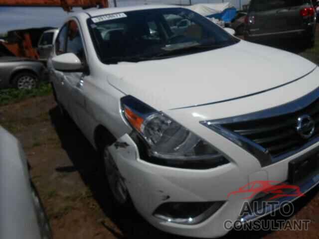 NISSAN VERSA 2016 - 3N1CN7APXGL854934