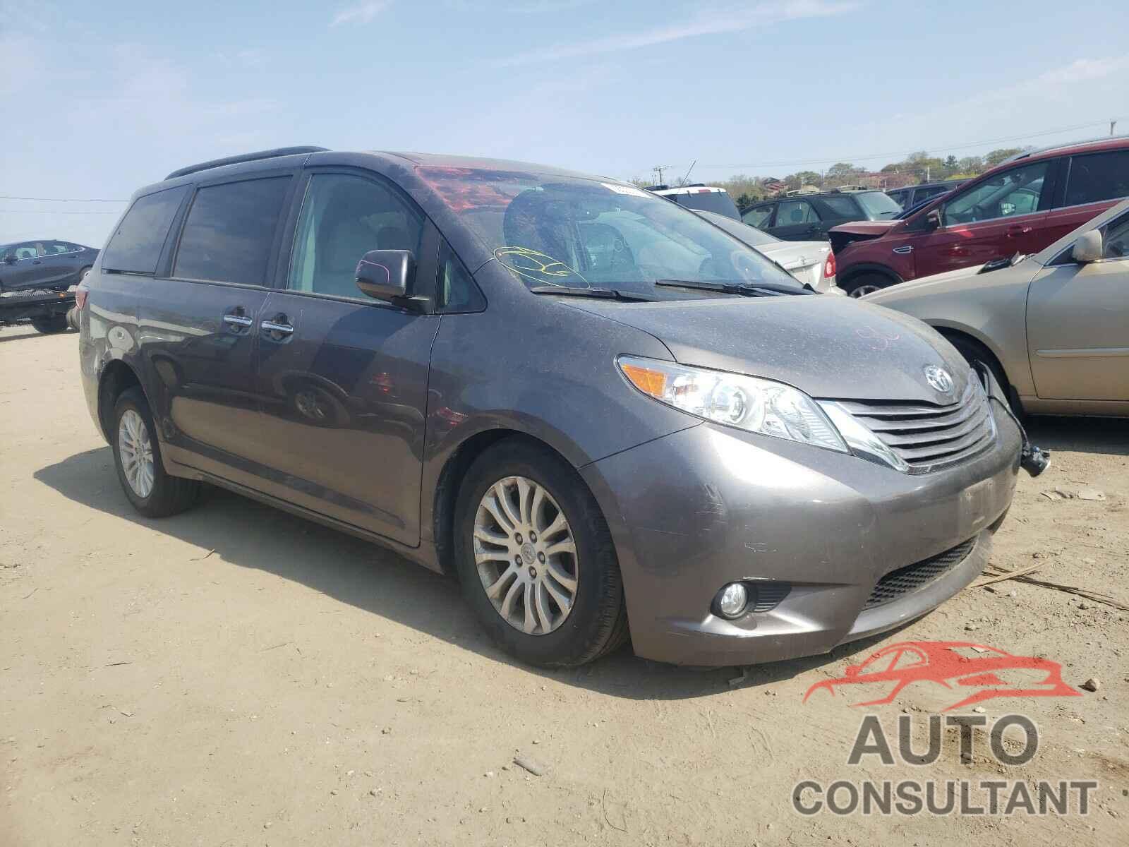 TOYOTA SIENNA 2017 - 5TDYZ3DC1HS796605