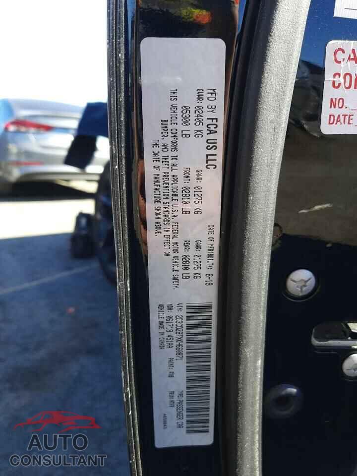 DODGE CHALLENGER 2019 - 2C3CDZBTXKH660871