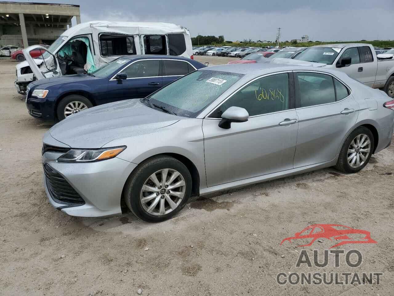 TOYOTA CAMRY 2019 - 4T1B11HK0KU168195