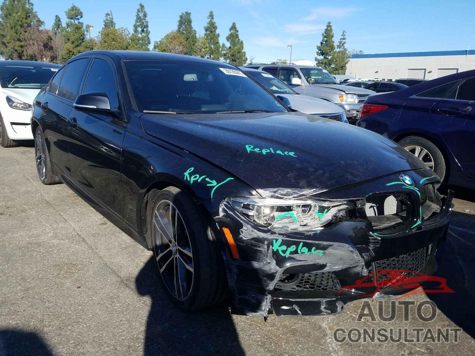BMW 3 SERIES 2018 - WBA8B3G51JNV01318